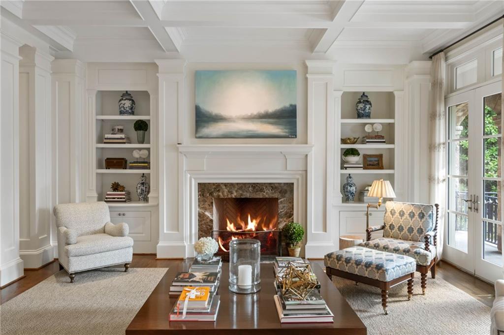 3394 Knollwood Drive