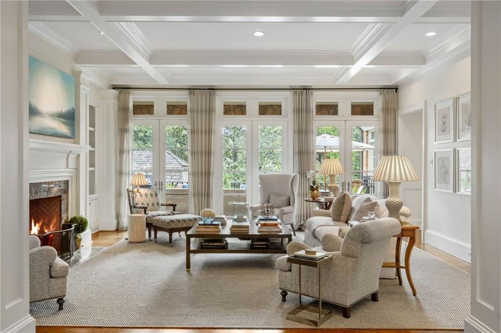 3394 Knollwood Drive