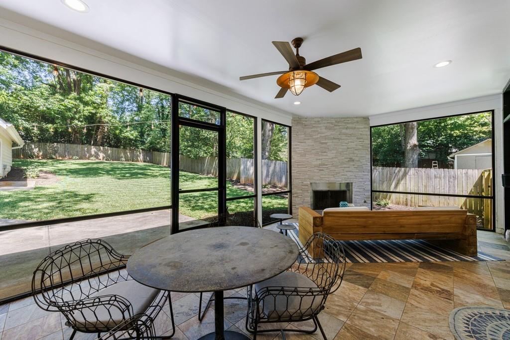 1243 Thomas Road