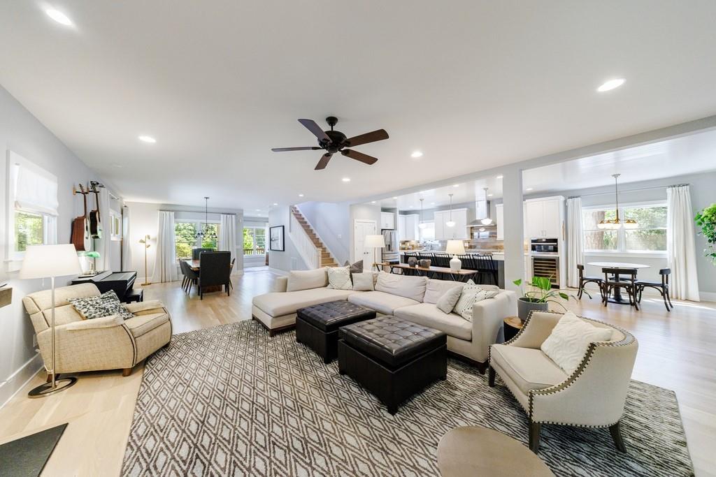 1243 Thomas Road