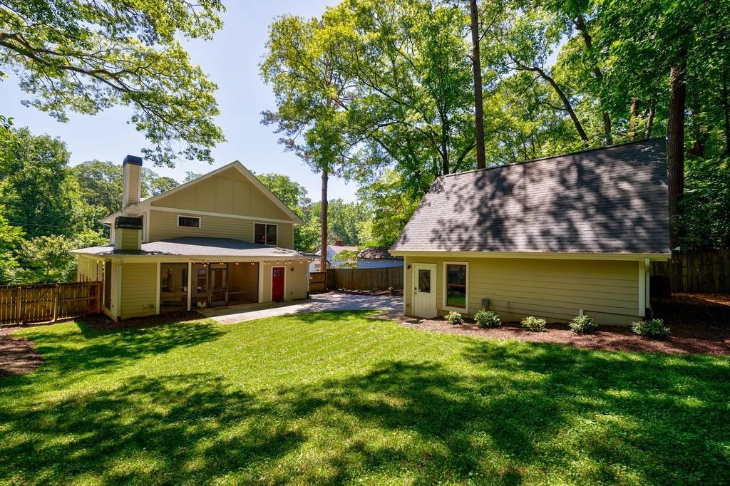 1243 Thomas Road