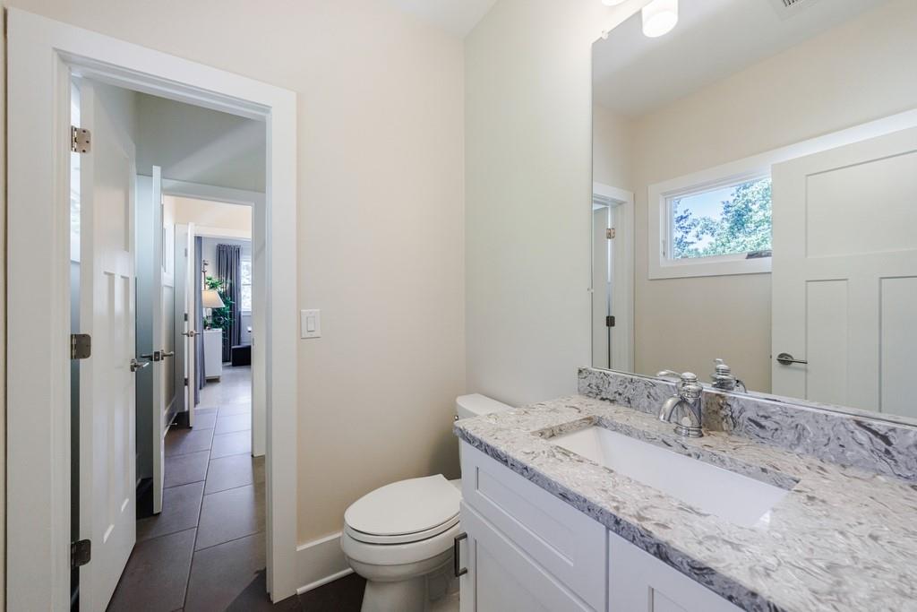 1243 Thomas Road