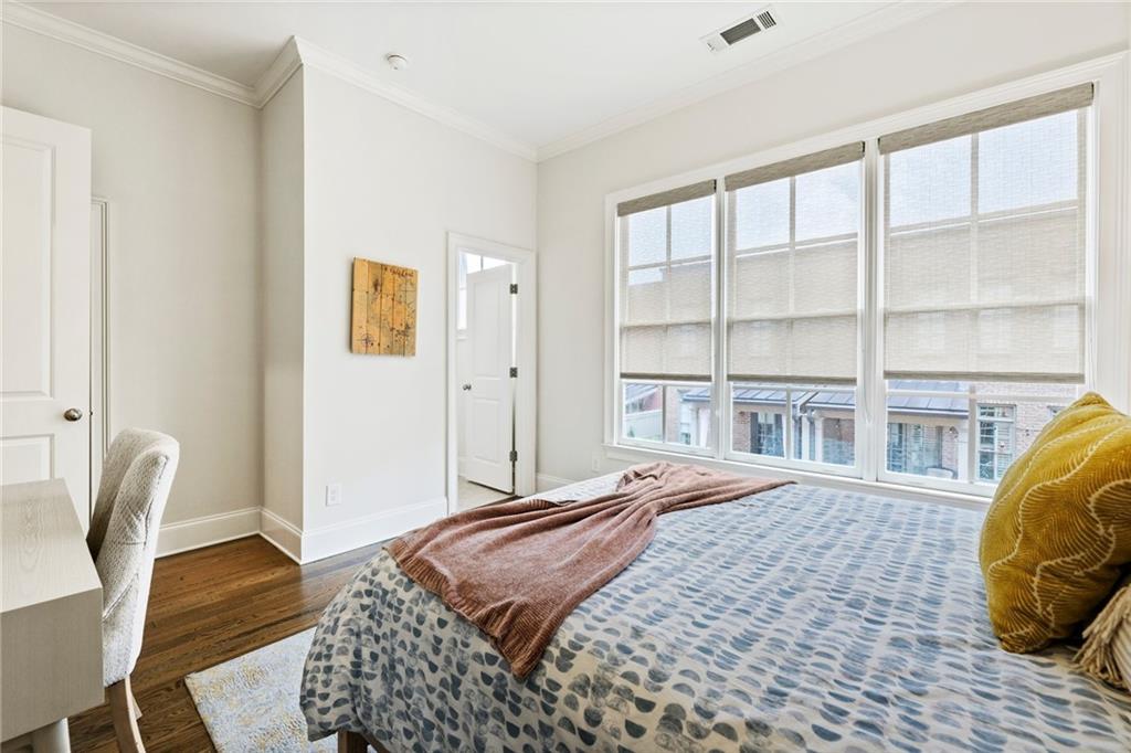 824 Virginia Park Circle NE