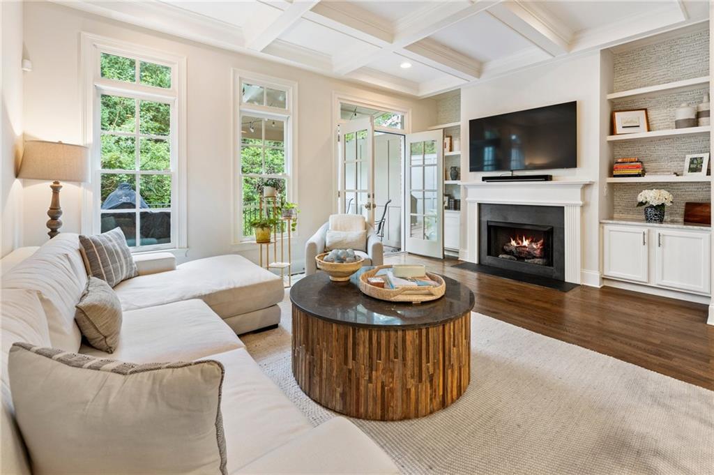 824 Virginia Park Circle NE