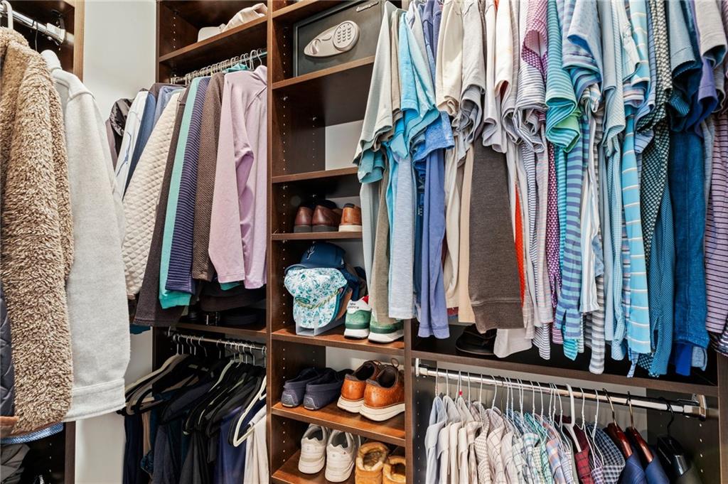 824 Virginia Park Circle NE