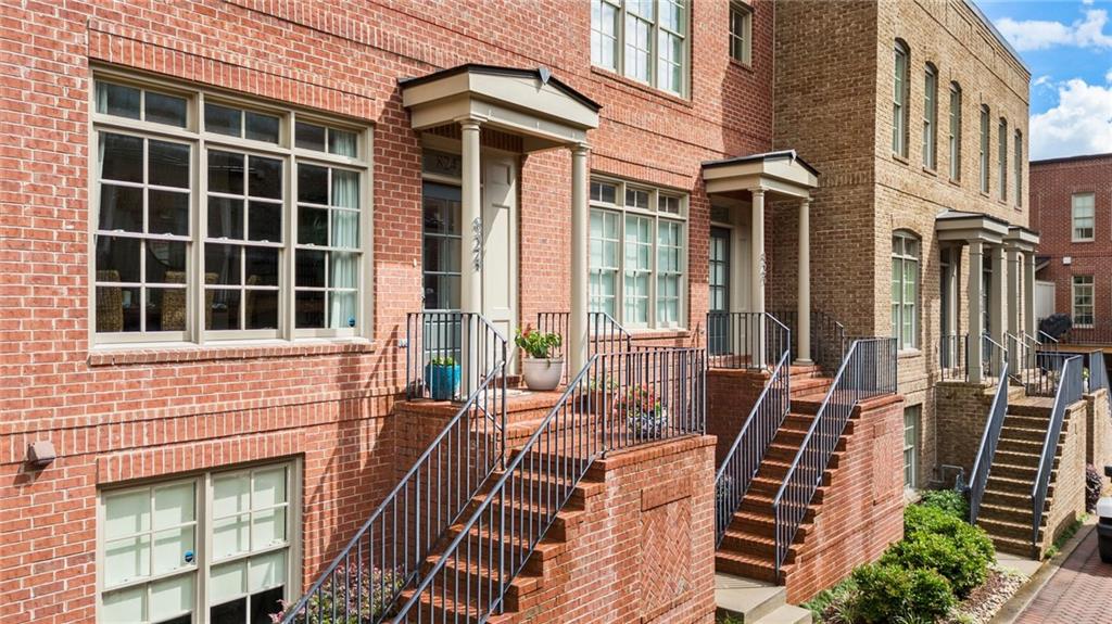 824 Virginia Park Circle NE