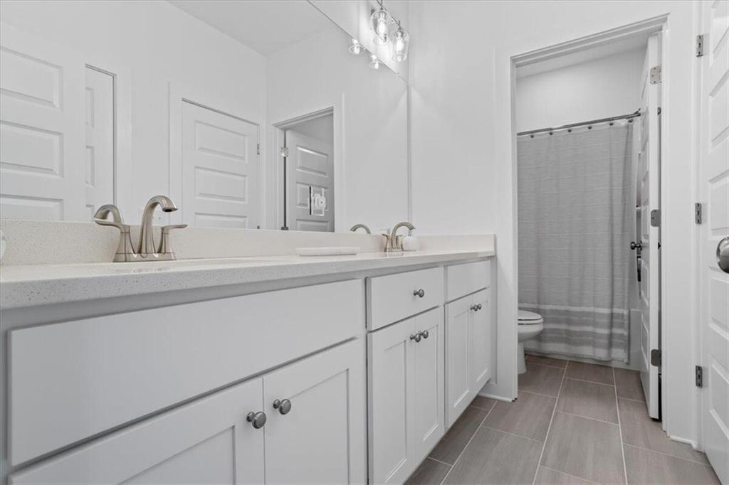 7525 Fireside Farm Drive