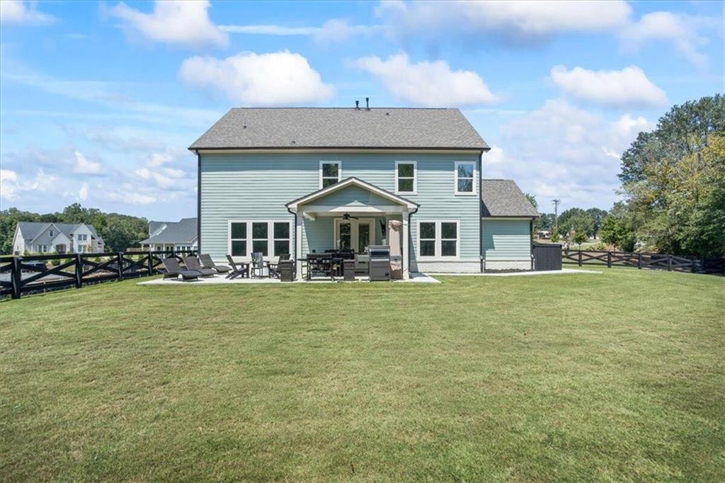 7525 Fireside Farm Drive