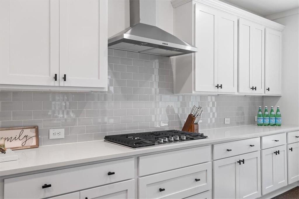 7525 Fireside Farm Drive