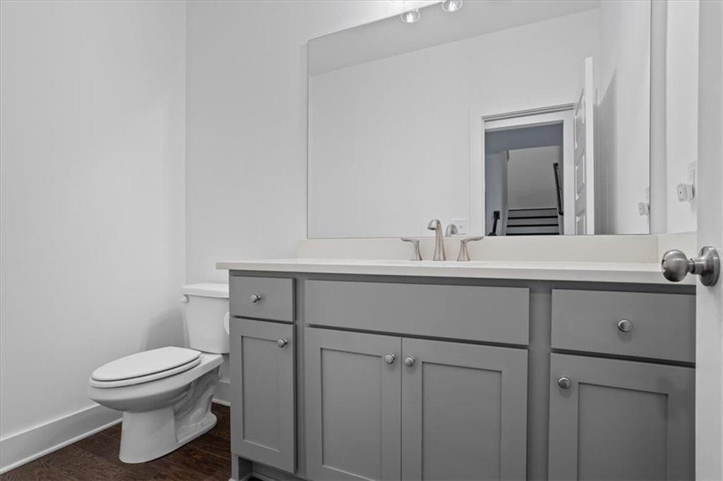 7525 Fireside Farm Drive