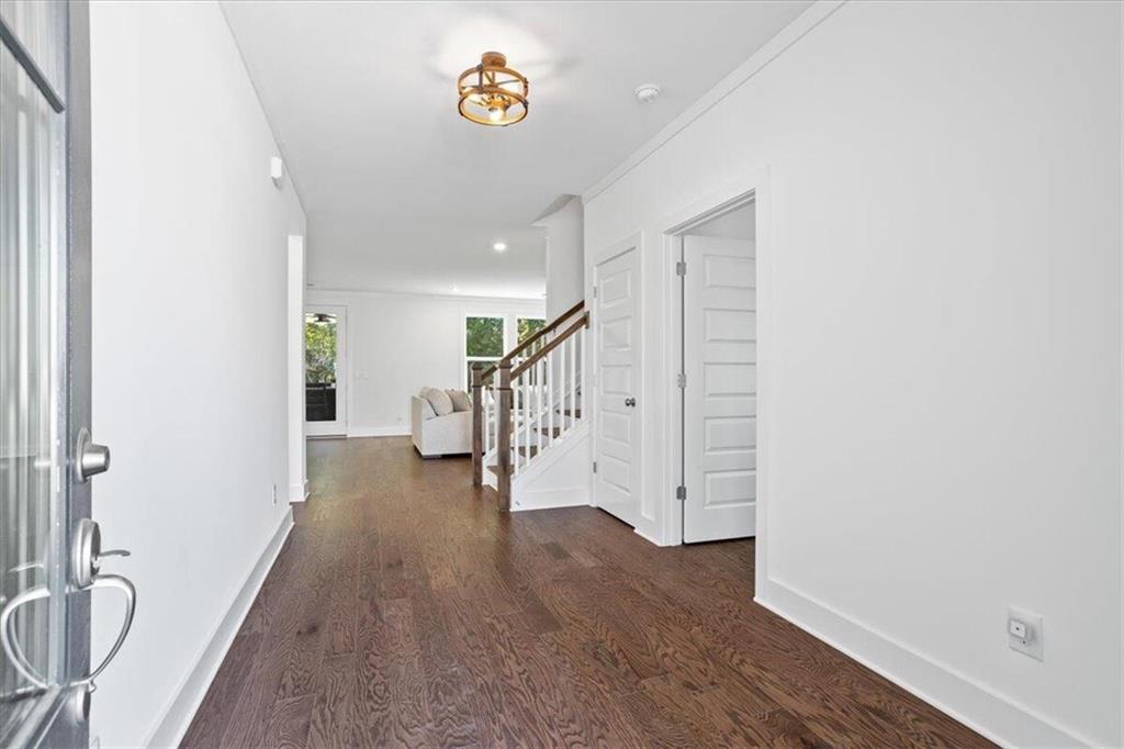 7525 Fireside Farm Drive