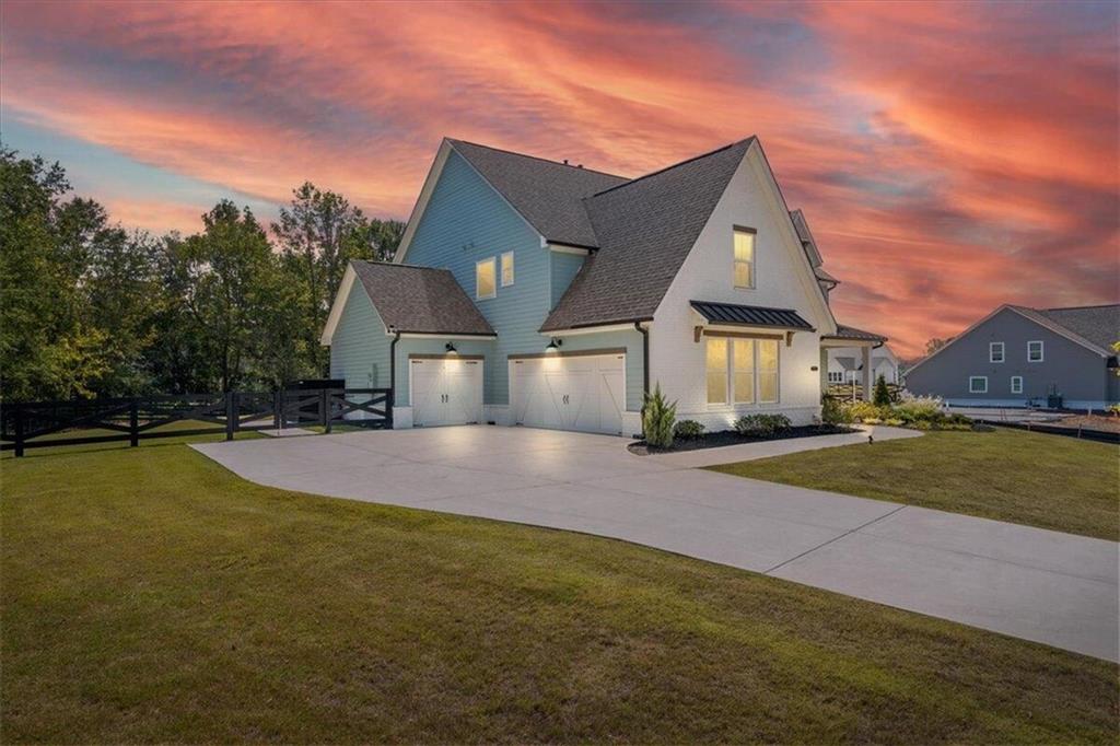 7525 Fireside Farm Drive