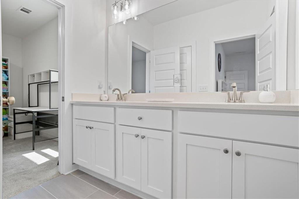 7525 Fireside Farm Drive