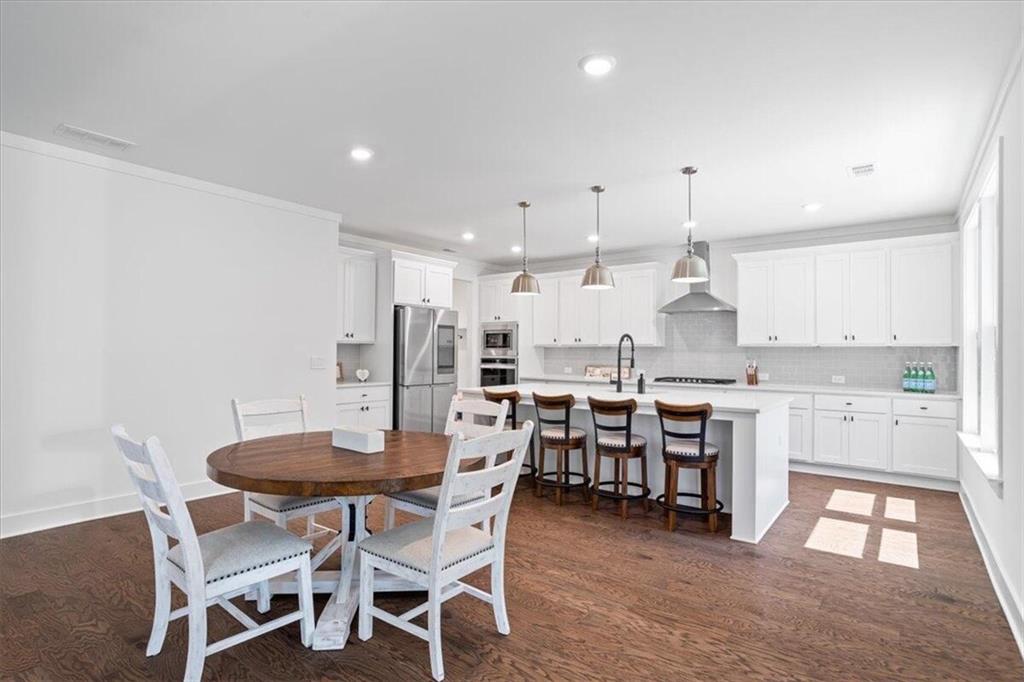 7525 Fireside Farm Drive