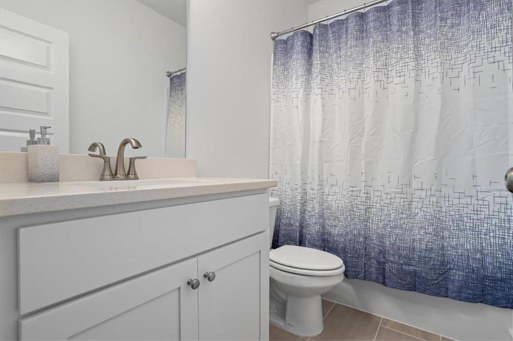 7525 Fireside Farm Drive