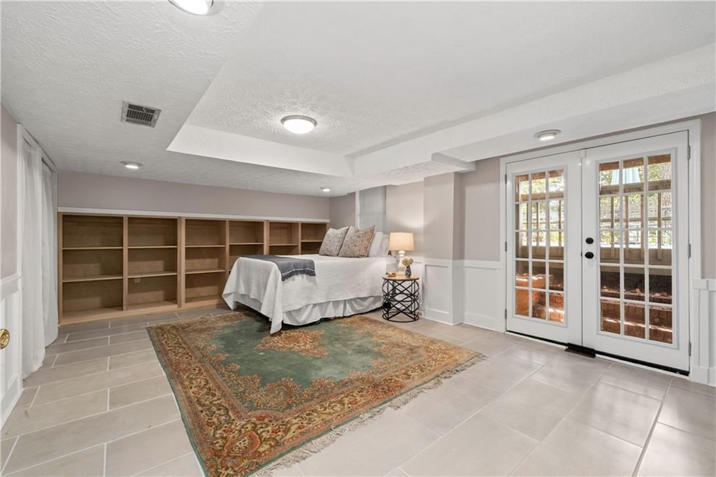 3150 W Roxboro Road NE