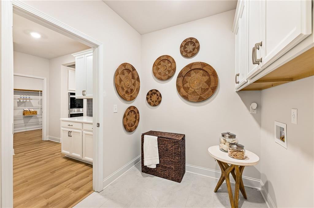 6615 Meriwether Raod