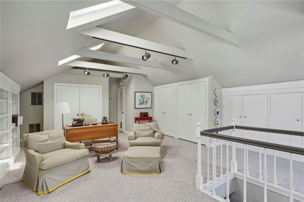 2774 Andrews #5 Drive NW