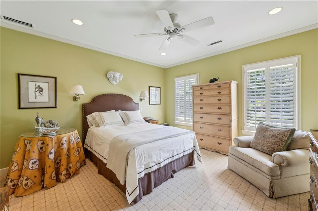 2774 Andrews #5 Drive NW