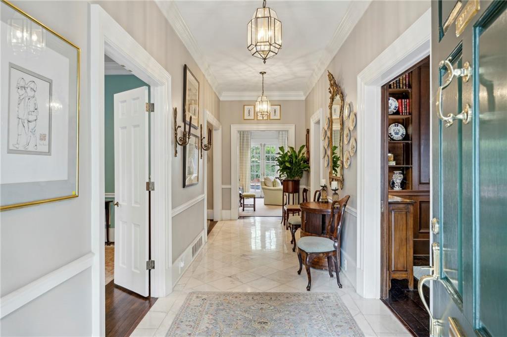 2774 Andrews #5 Drive NW