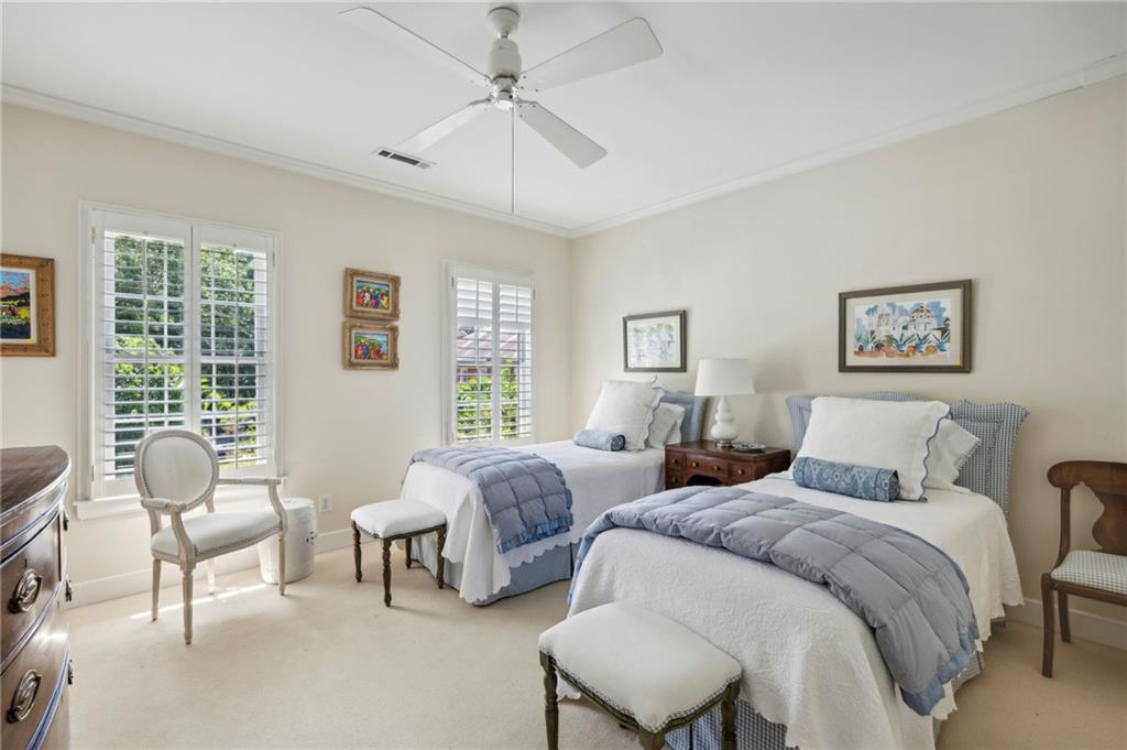 2774 Andrews #5 Drive NW