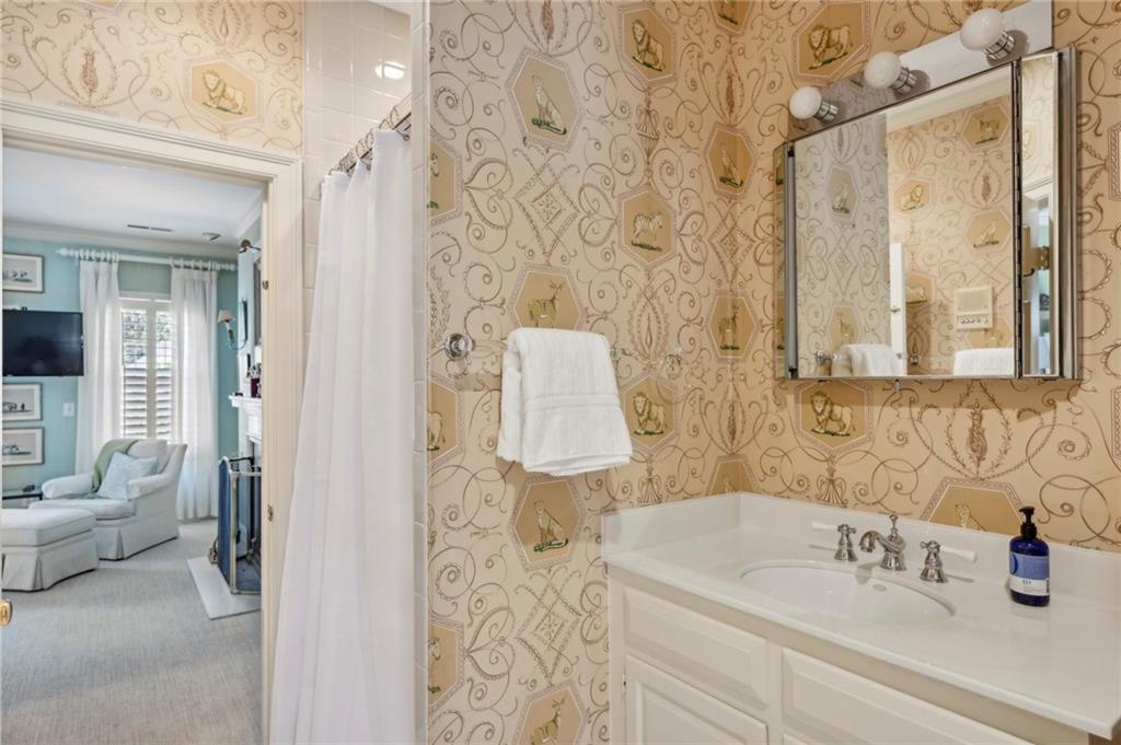 2774 Andrews #5 Drive NW