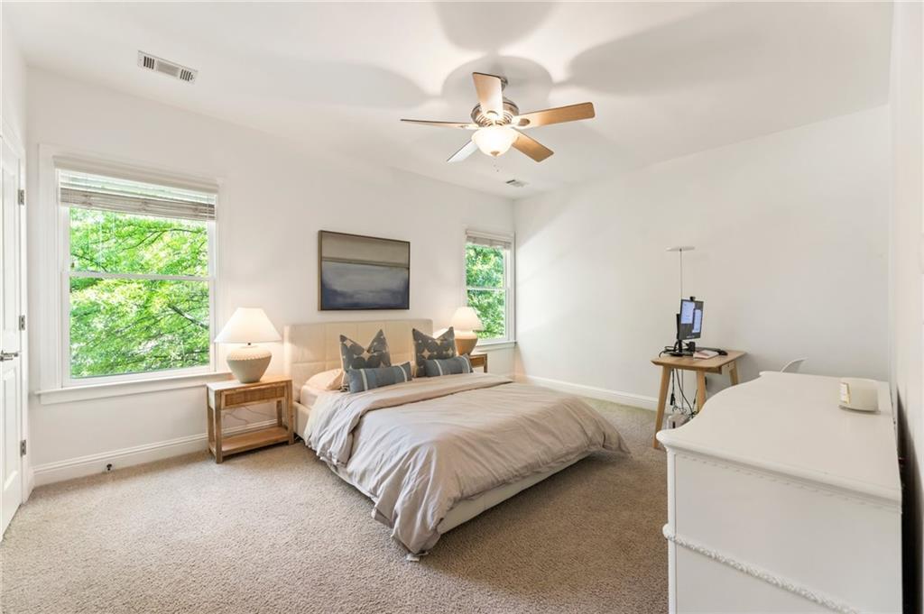 12522 Broadwell Road