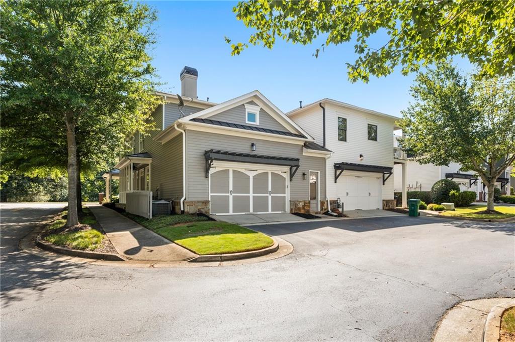 12522 Broadwell Road