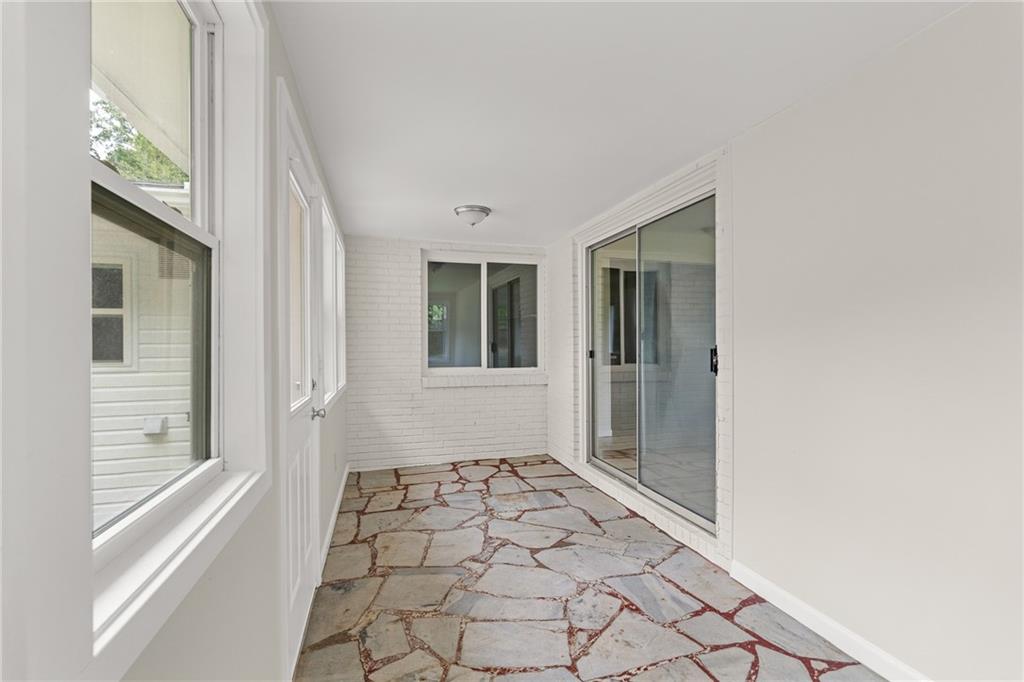 2307 Springdale Road SW