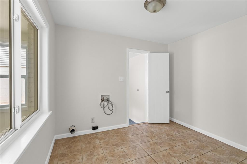 2307 Springdale Road SW