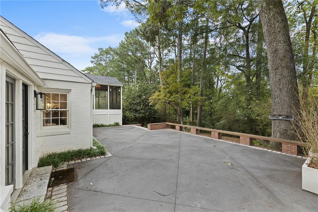 106 Karland Drive NW