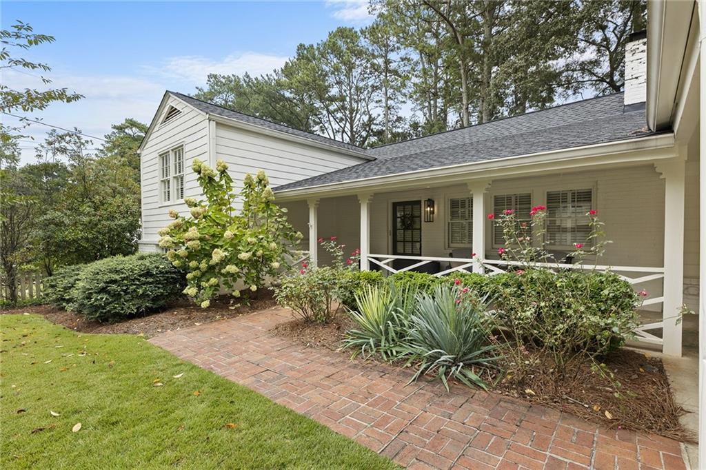 106 Karland Drive NW