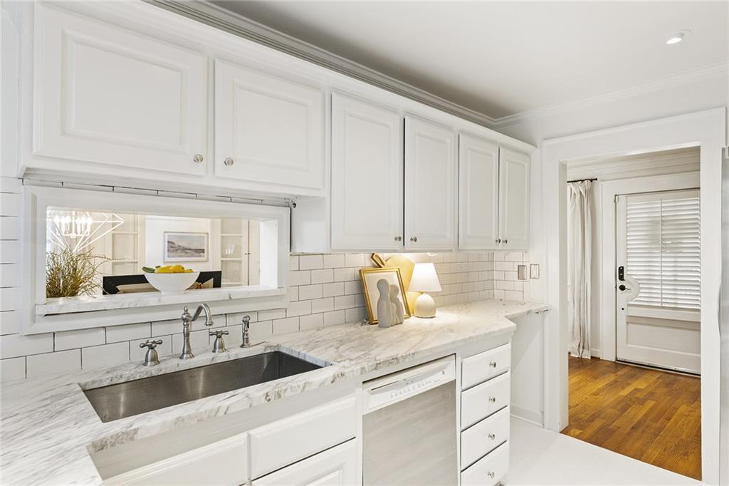 106 Karland Drive NW