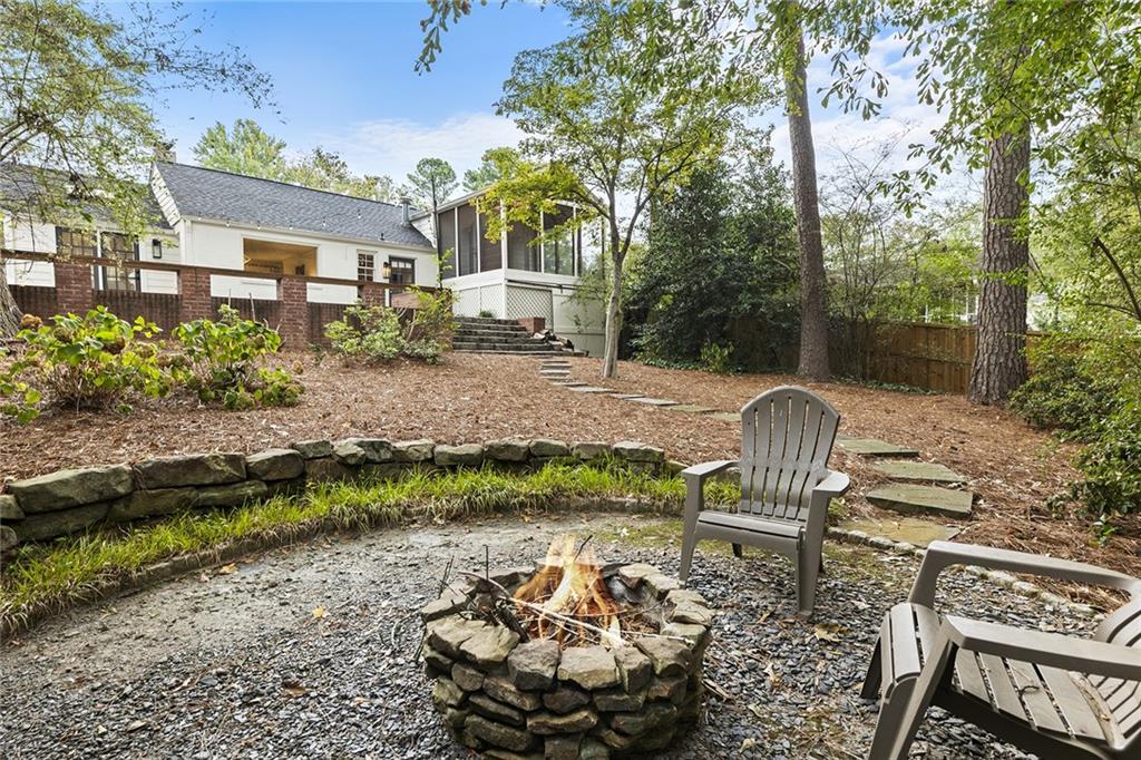 106 Karland Drive NW