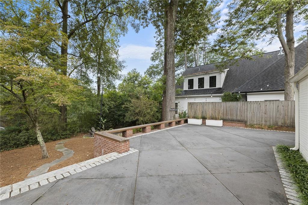 106 Karland Drive NW