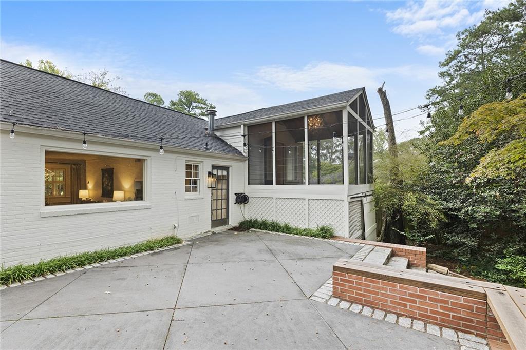 106 Karland Drive NW