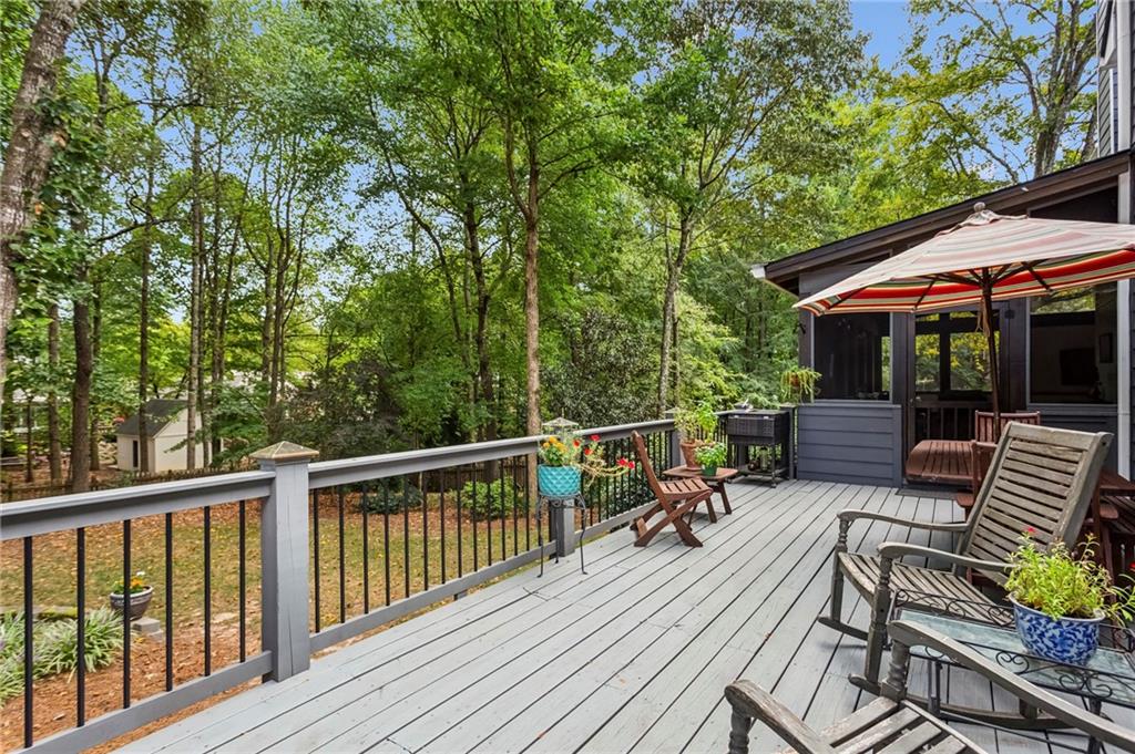 1321 Idlewyld Drive SW