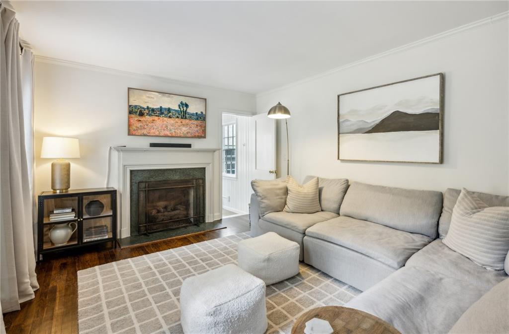 3325 Mathieson Drive NE