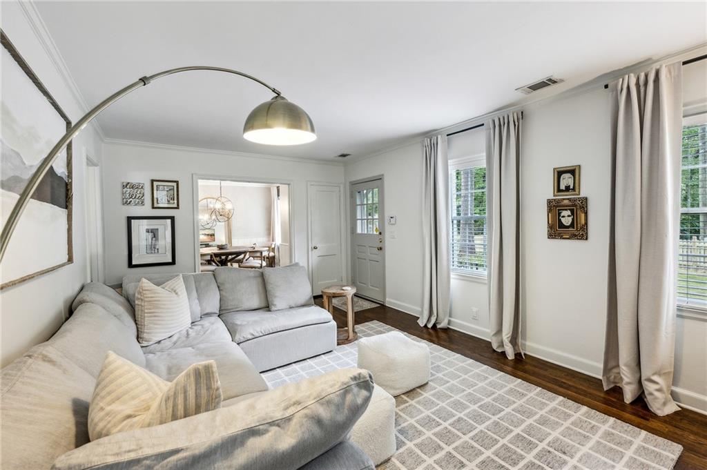 3325 Mathieson Drive NE