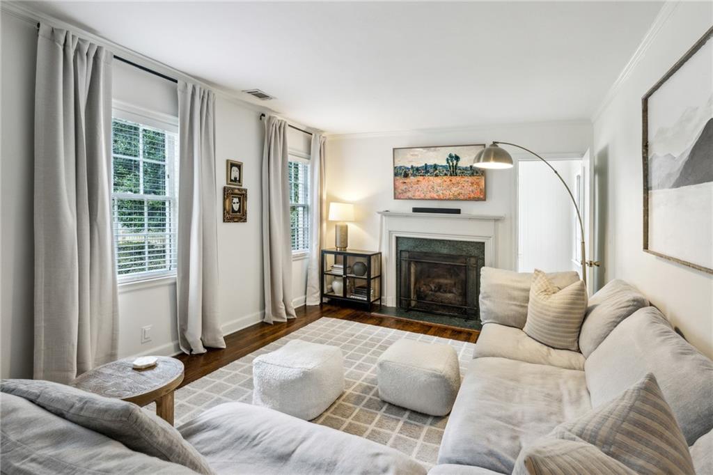 3325 Mathieson Drive NE