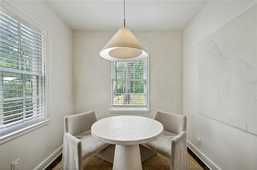 3325 Mathieson Drive NE