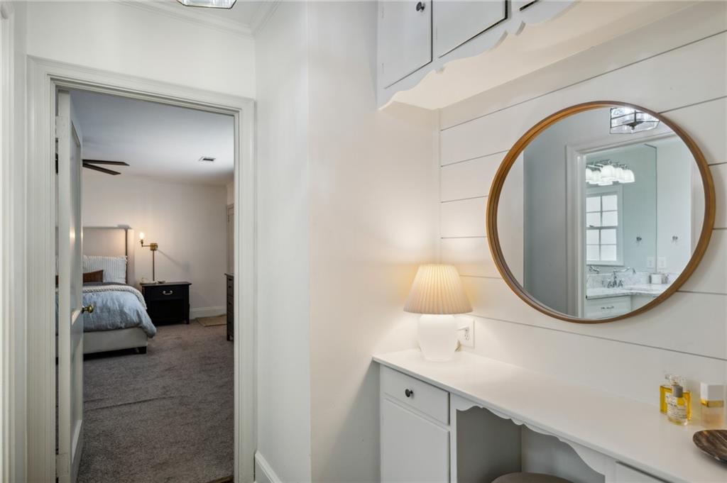 3325 Mathieson Drive NE