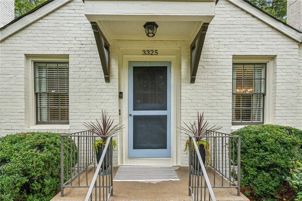 3325 Mathieson Drive NE