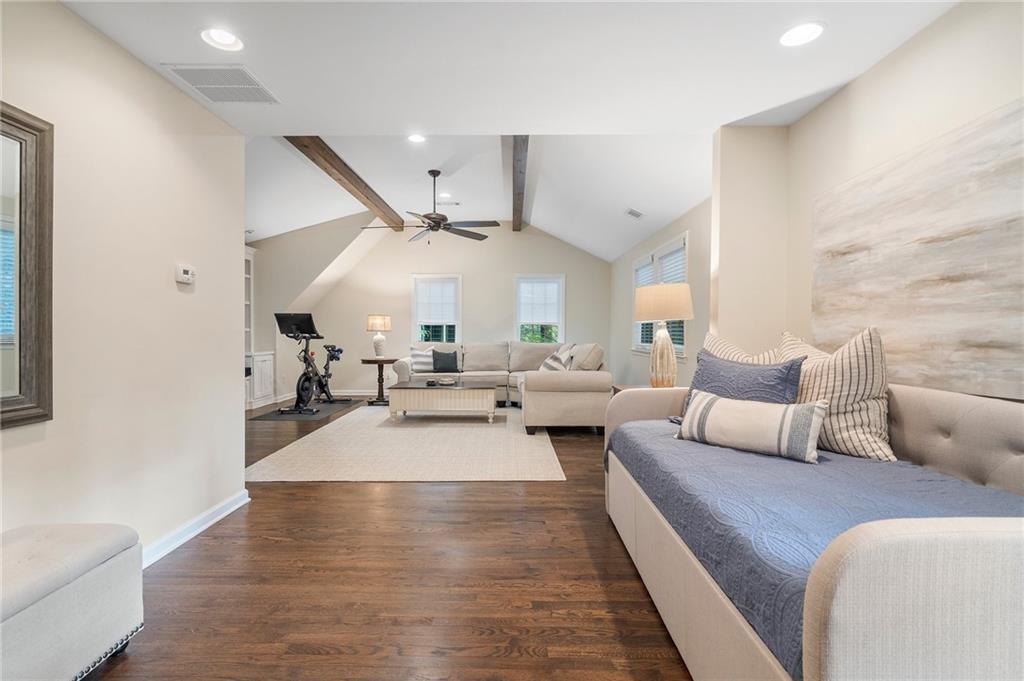 5583 Roberts Drive