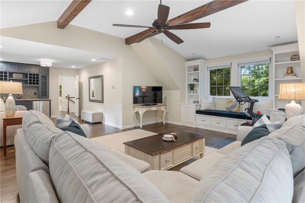 5583 Roberts Drive
