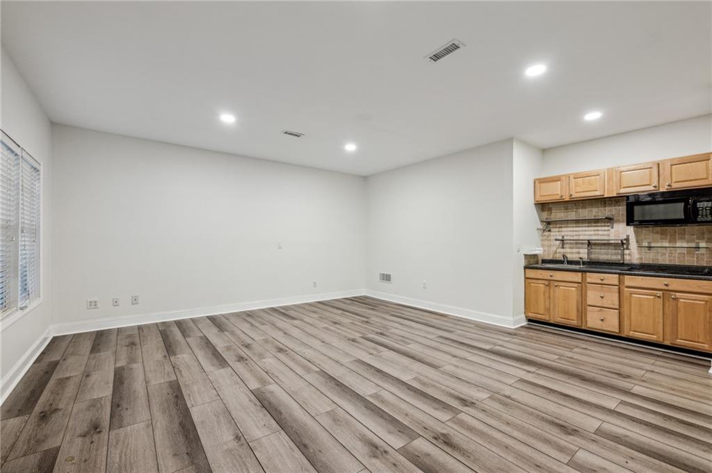 1396 Towne Estates Drive NE