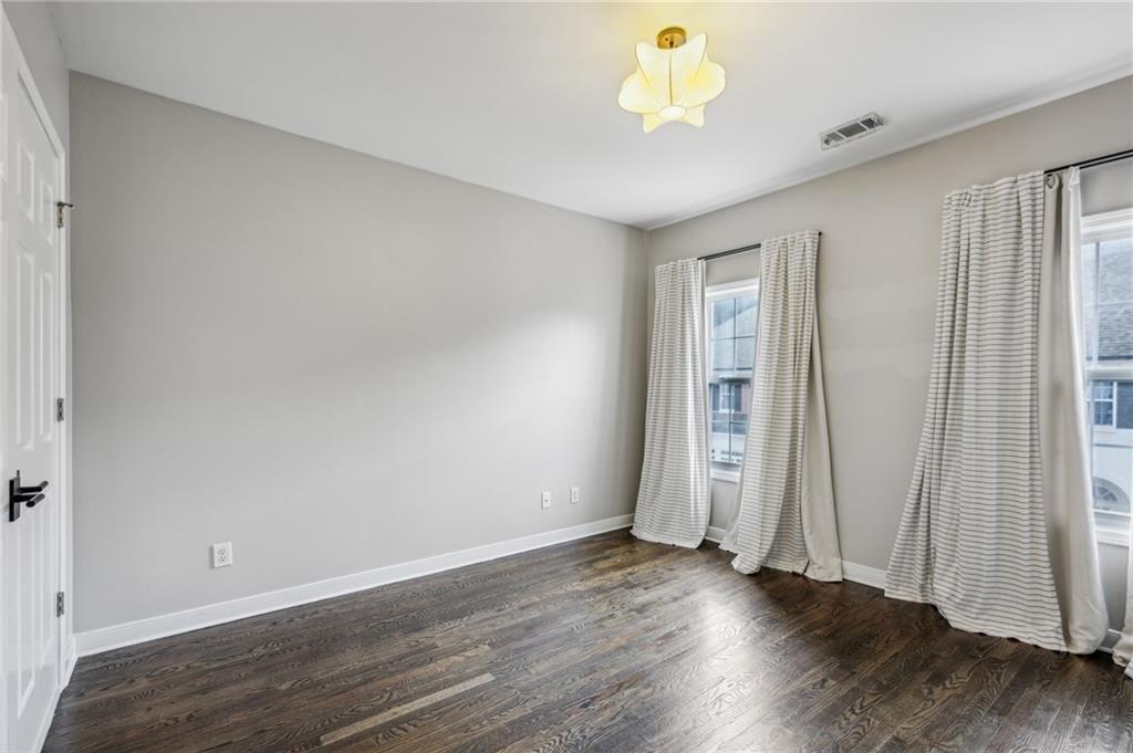 1396 Towne Estates Drive NE