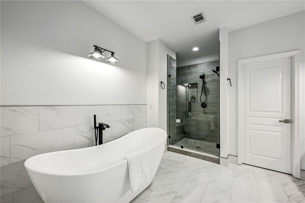 1396 Towne Estates Drive NE