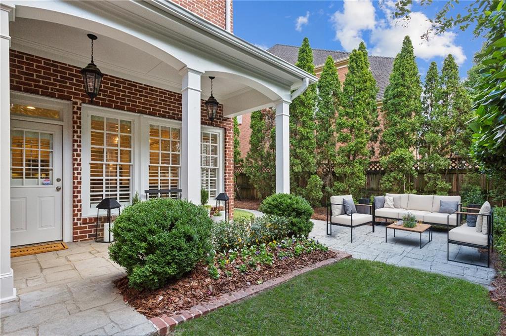 1139 Brookhaven Commons Drive NE