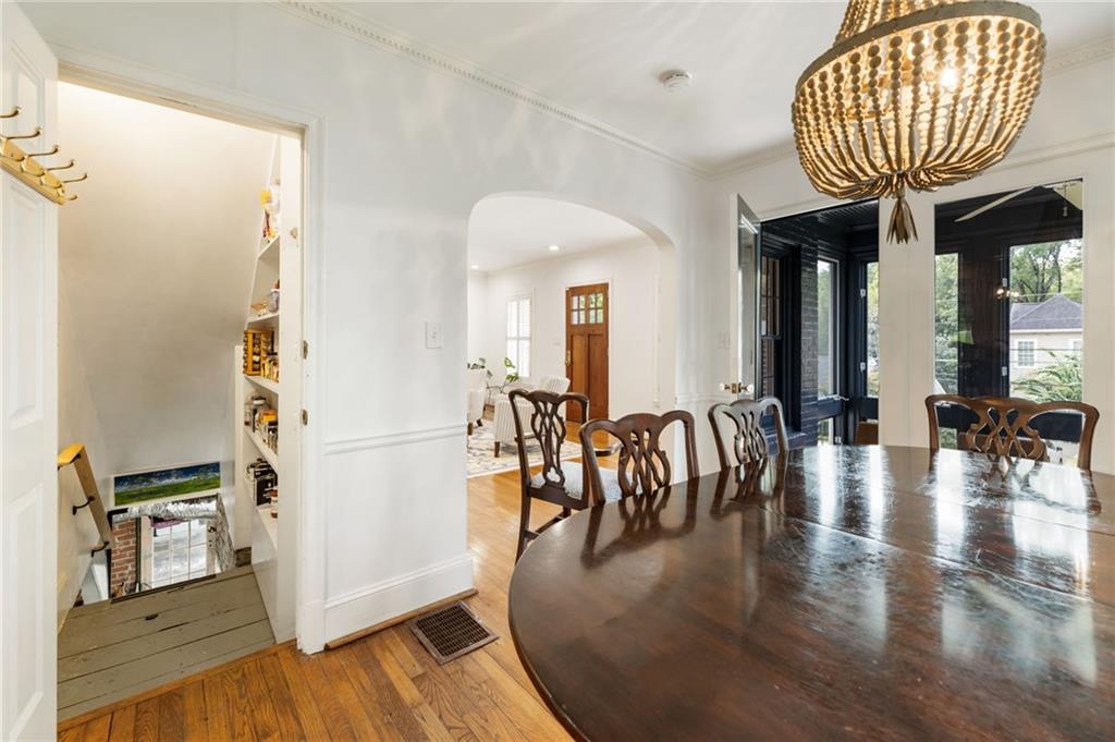 814 Highland Terrace NE